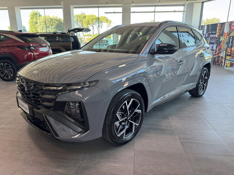 Hyundai Tucson 1.6 hev Xtech 2wd 239cv auto nuova a Fiume Veneto