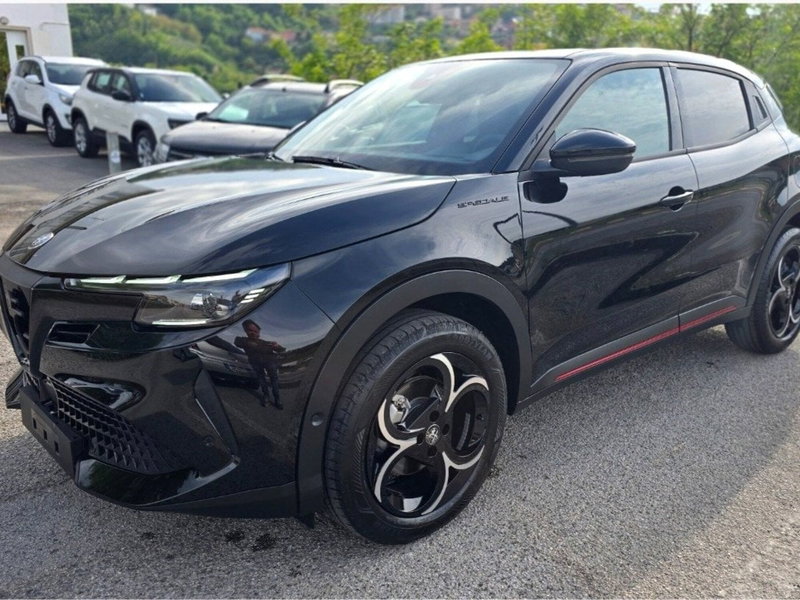 Alfa Romeo Junior 1.2 ibrida Sport Speciale 145cv edct6 nuova a Fisciano
