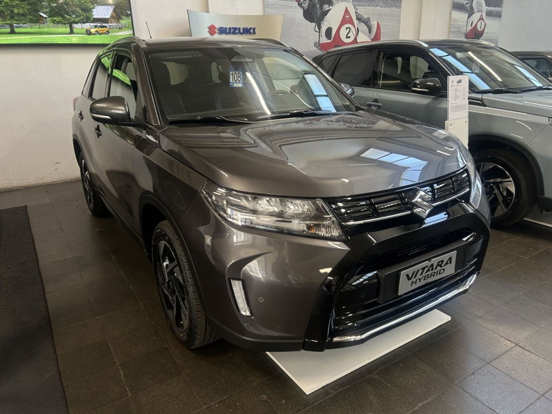 Suzuki Vitara Vitara 61kWh Top 2wd nuova a Milano