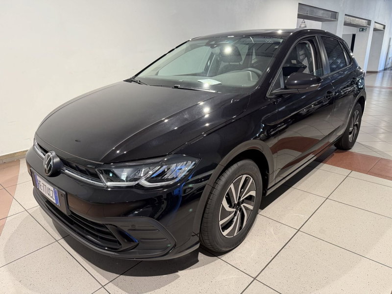 Volkswagen Polo 1.0 Young 80cv nuova a Genova