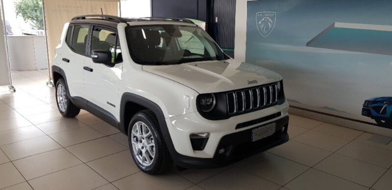 Jeep Renegade 1.5 turbo t4 mhev Altitude 2wd dct nuova a Pordenone