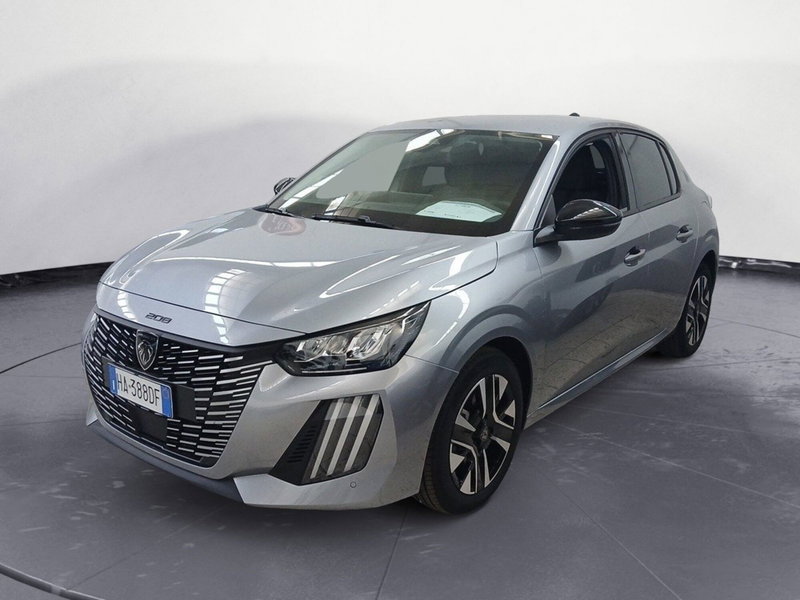 Peugeot 208 PureTech 100 Stop&Start 5 porte Allure del 2025 usata a Casarano