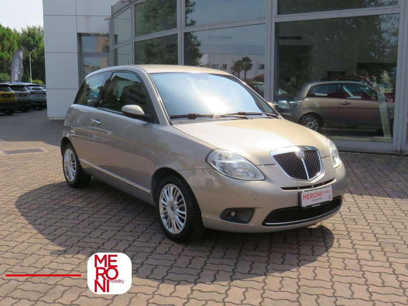 Lancia Ypsilon 1.2 New Oro del 2008 usata a Seregno