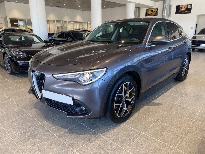 Alfa Romeo Stelvio Stelvio 2.2 Turbodiesel 190 CV AT8 RWD Executive del 2019 usata a Firenze