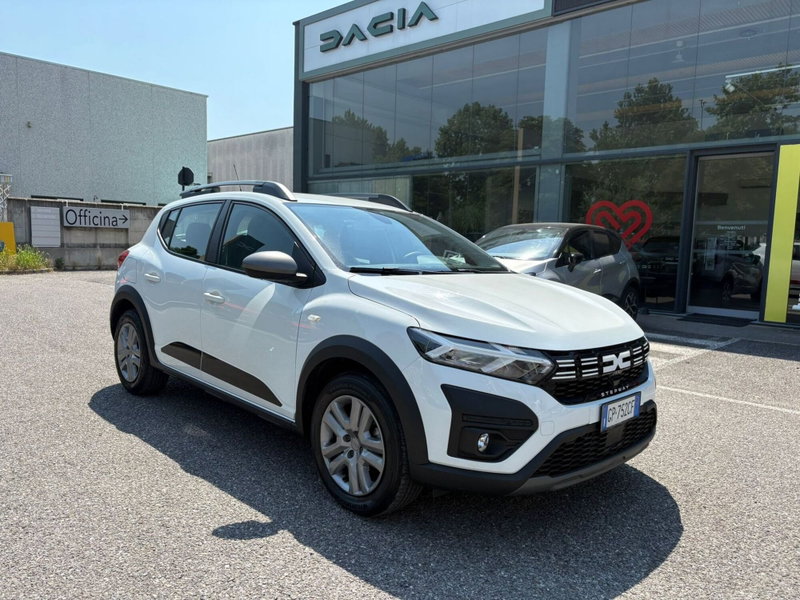 Dacia Sandero Stepway 1.0 TCe ECO-G Expression UP del 2023 usata a Treviglio