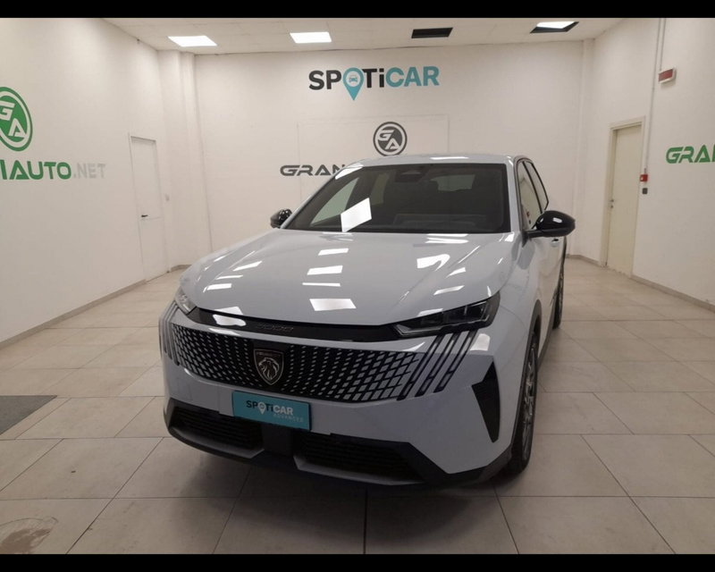 Peugeot 3008 1.2 hybrid Allure 145cv e-dcs6 del 2024 usata a Alessandria