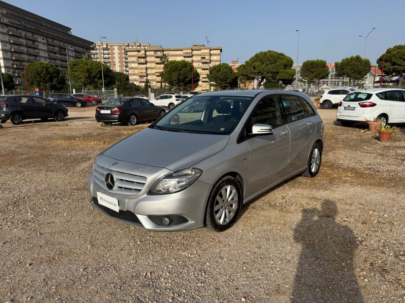 Mercedes-Benz Classe B 180 CDI BlueEFFICIENCY Executive del 2012 usata a Palermo