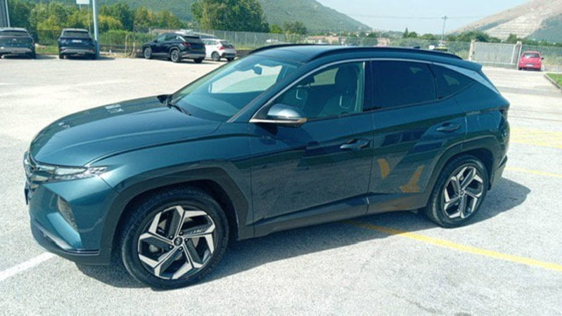 Hyundai Tucson 1.6 phev Exellence 4wd auto del 2023 usata a Paolisi