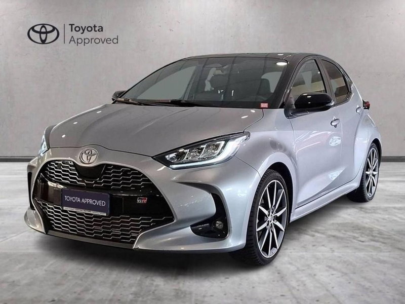 Toyota Yaris Cross 1.5h GR Sport Black Sky fwd 116cv e-cvt del 2025 usata a Torino