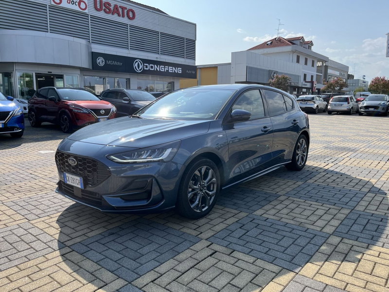 Ford Focus 1.0 EcoBoost Hybrid 125 CV Power. 5p. ST-Line Style del 2023 usata a Novara