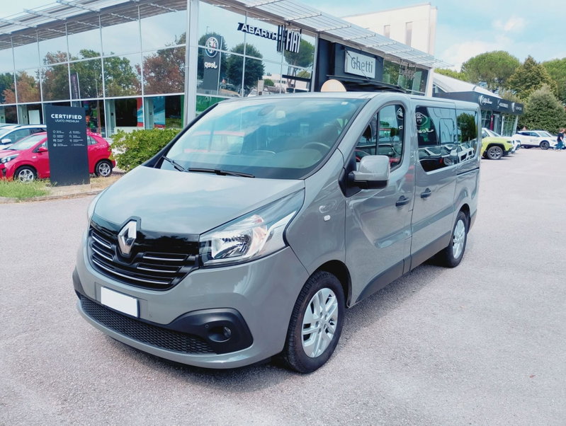 Renault Trafic Furgone T29 1.6 dCi 125CV S&S PC-TN Spaceclass del 2018 usata a Ravenna