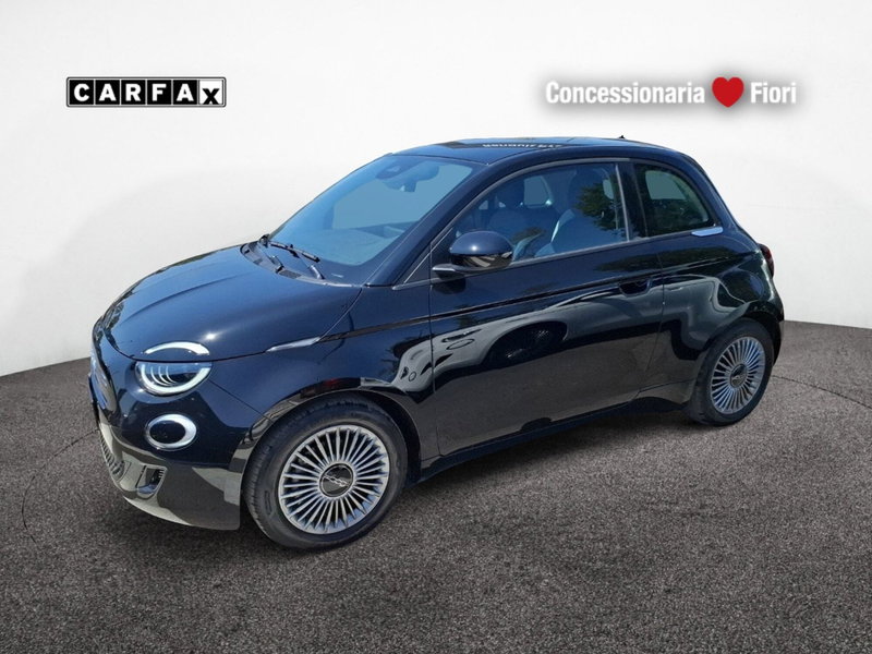 Fiat 500 1.0 hybrid Torino nuova a Latina