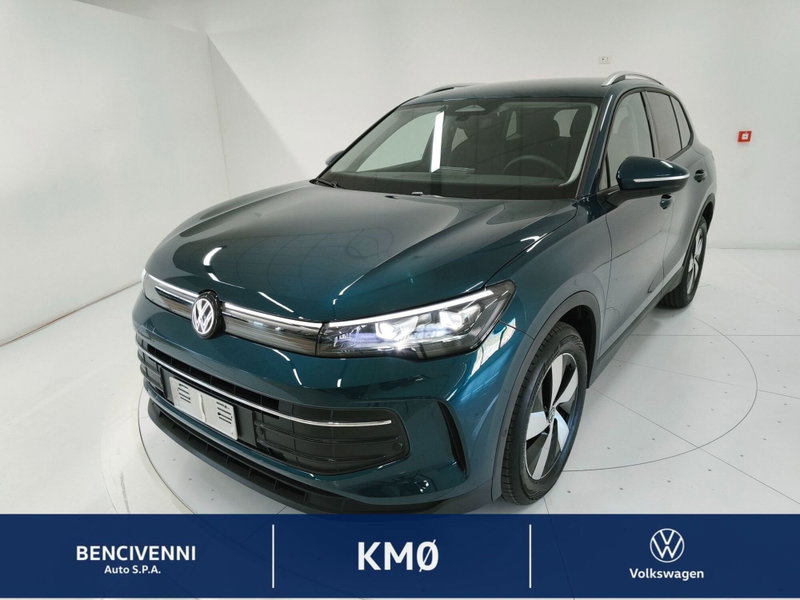 Volkswagen Tiguan 1.5 etsi Life 150cv dsg nuova a Catanzaro