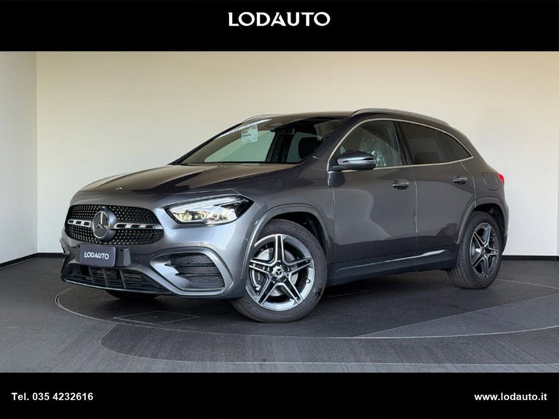 Mercedes-Benz GLA SUV 200 d AMG Line Premium Plus 4matic auto nuova a Bergamo