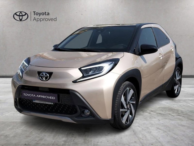 Toyota Aygo X 1.0 Lounge 72cv del 2022 usata a Frosinone