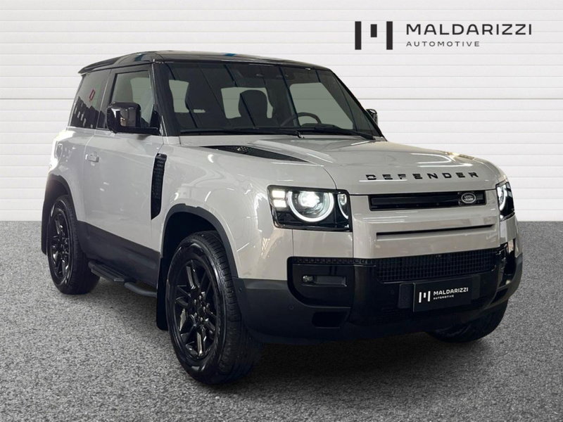 Land Rover Defender 90 3.0d i6 mhev SE awd 200cv auto 6p.ti nuova a Foggia