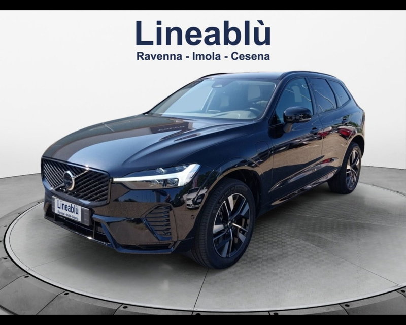 Volvo XC60 2.0 t6 phev Plus Dark awd auto nuova a Imola