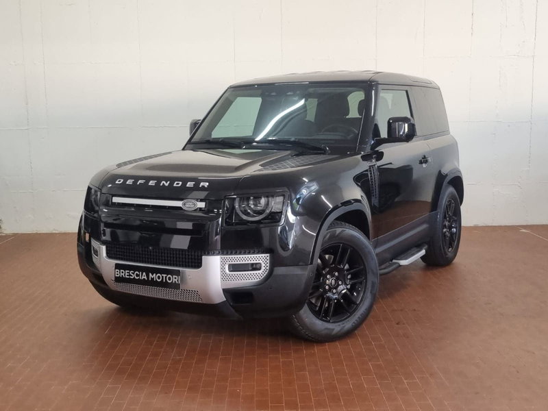 Land Rover Defender 90 3.0d i6 mhev X-Dynamic SE awd 250cv auto del 2022 usata a Brescia