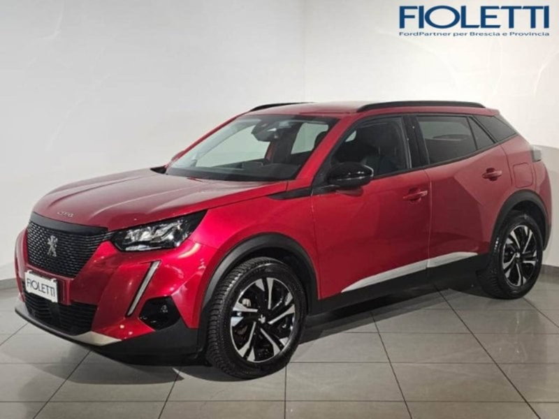 Peugeot 2008 PureTech 130 S&S Allure del 2022 usata a Concesio