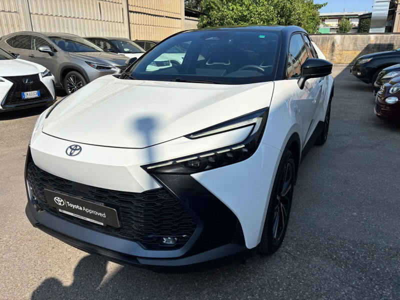 Toyota Toyota C-HR 2.0 phev Lounge fwd e-cvt del 2025 usata a Modena