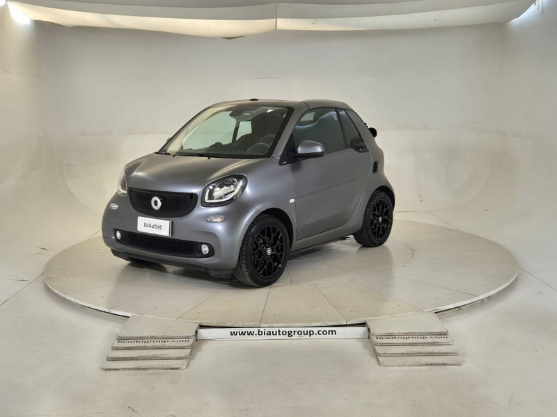 smart Fortwo Cabrio 70 1.0 twinamic cabrio Passion del 2017 usata a Settimo Torinese