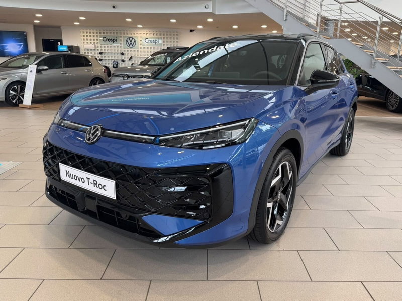 Volkswagen T-Roc 1.5 etsi R-Line 150cv dsg nuova a Carnago