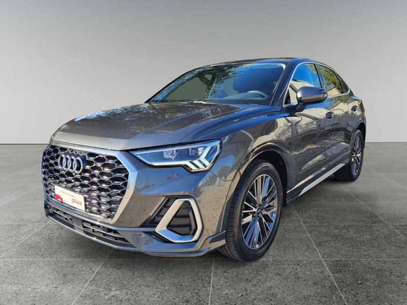 Audi Q3 Sportback 35 TDI quattro S tronic S line edition del 2025 usata a Triggiano