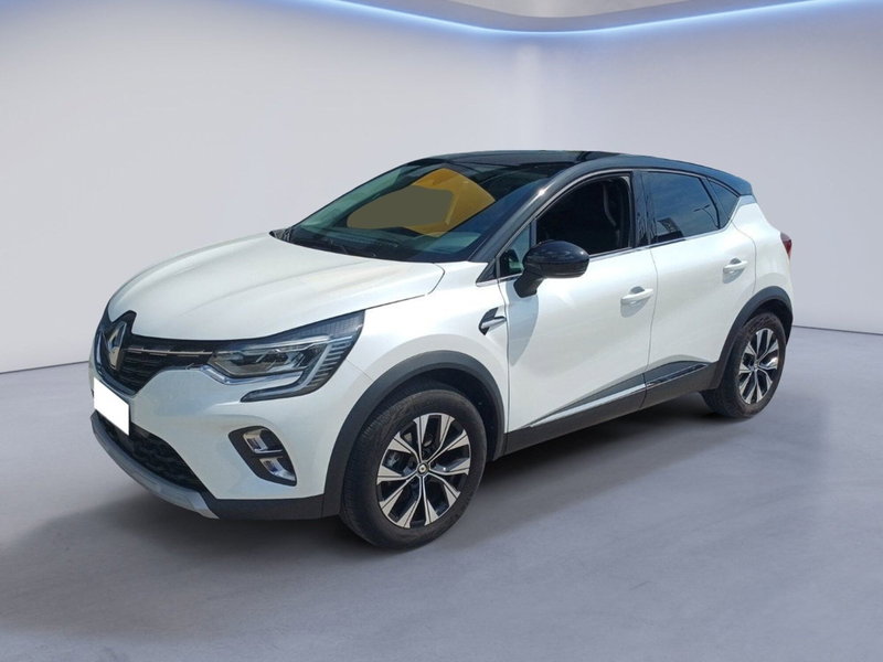Renault Captur 1.0 tce Techno 90cv del 2023 usata a Ceccano