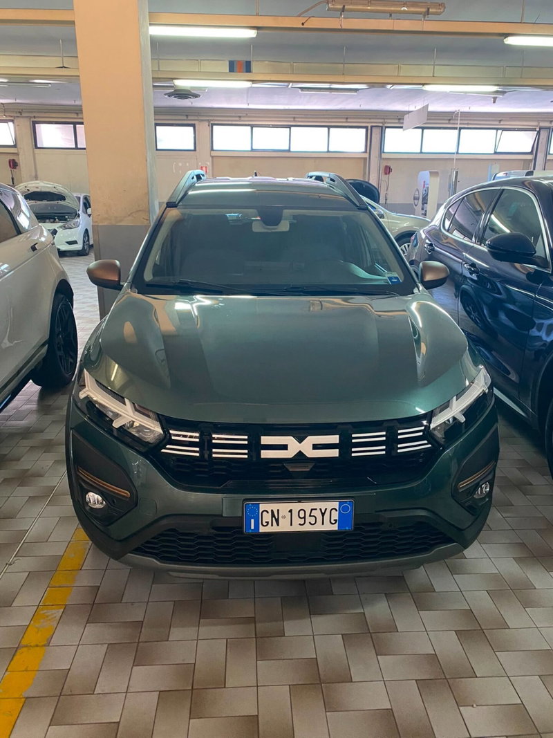 Dacia Jogger Jogger 1.0 TCe GPL 100 CV 7 posti Extreme del 2023 usata a Cagliari
