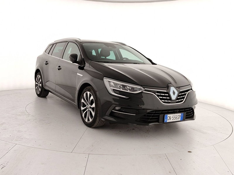 Renault Mégane Sporter Blue dCi 115 CV EDC Techno del 2023 usata a Teverola