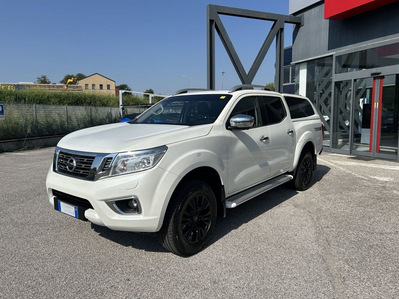 Nissan Navara 2.3 dCi 190 CV 7AT 4WD Double Cab N-Connecta del 2019 usata a Ferrara