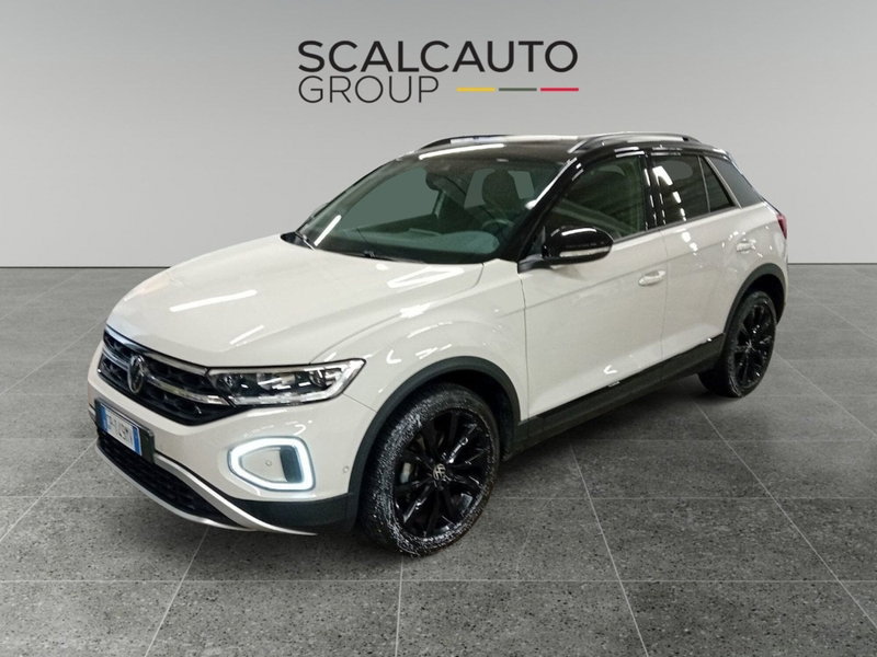 Volkswagen T-Roc 1.0 TSI Style del 2023 usata a Rosa'