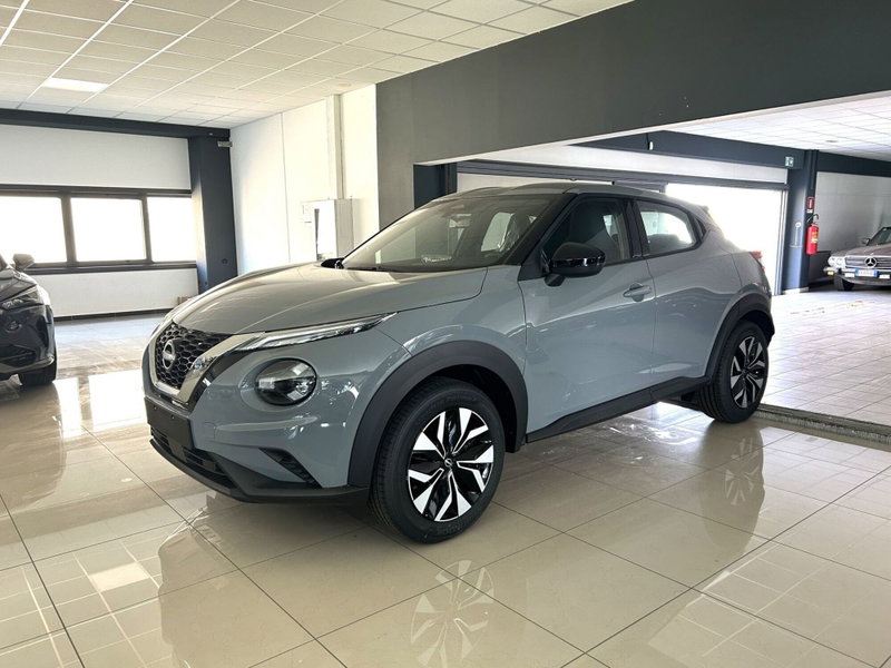 Nissan Juke 1.0 dig-t Acenta 114cv dct nuova a Ferrara