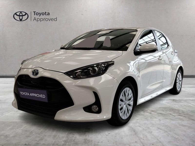 Toyota Yaris 1.5 Hybrid 5 porte Energy del 2022 usata a Genzano di Roma