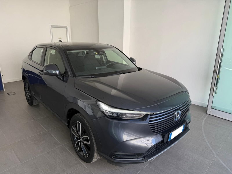 Honda HR-V 1.5 hev Elegance ecvt del 2022 usata a Castellammare di Stabia