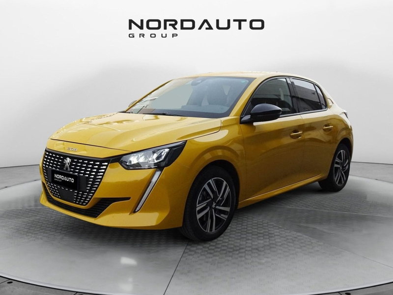Peugeot 208 PureTech 100 Stop&Start EAT8 5 porte Allure Pack del 2023 usata a San Martino di Lupari
