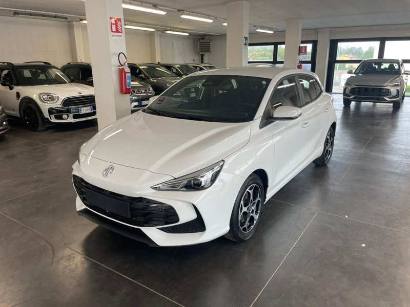Mg MG3 1.5 Comfort nuova a Lucca