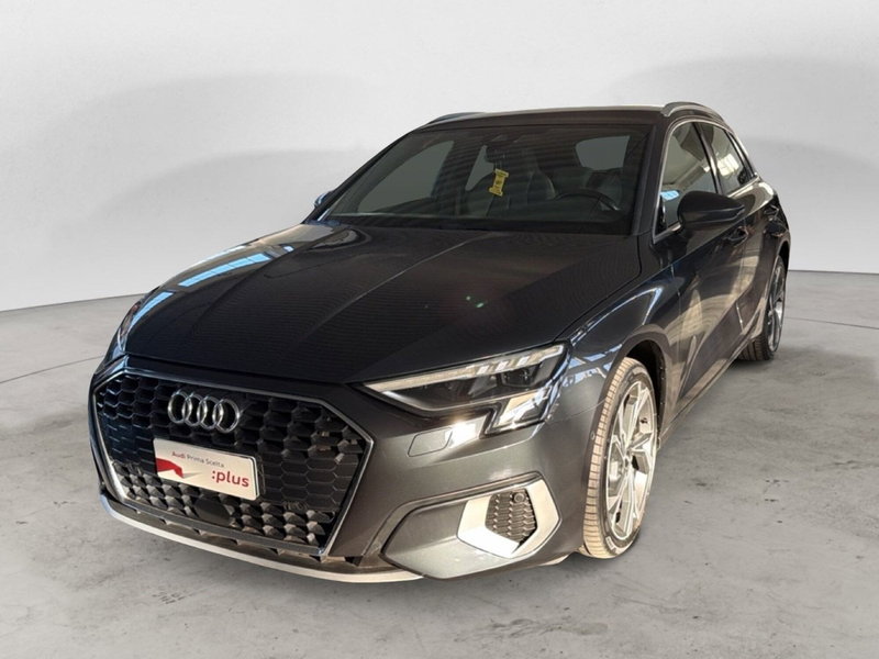 Audi A3 Sportback 35 TDI S tronic Business del 2022 usata a Pozzuoli