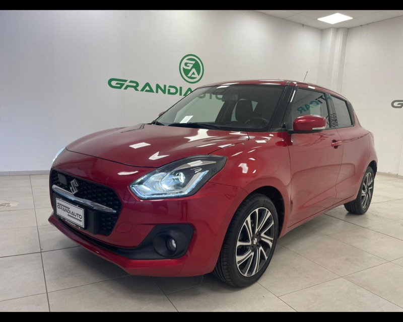 Suzuki Swift 1.2h Top 2wd cvt del 2021 usata a Alessandria
