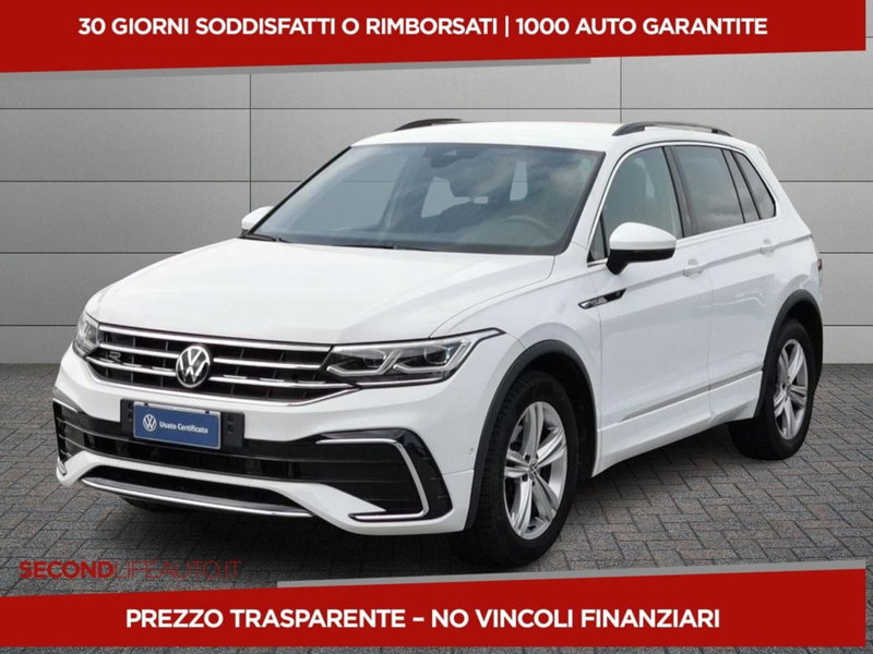 Volkswagen Tiguan 1.5 TSI 150 CV DSG ACT R-Line del 2023 usata a Campobasso