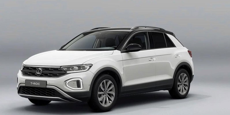 Volkswagen T-Roc 2.0 tdi Life 115cv del 2025 usata a Benevento