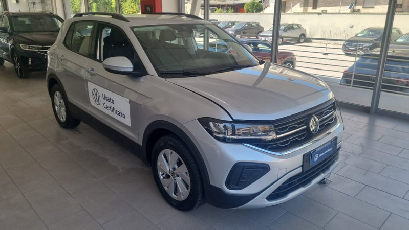 Volkswagen T-Cross 1.0 tsi Life 115cv dsg del 2024 usata a Avezzano