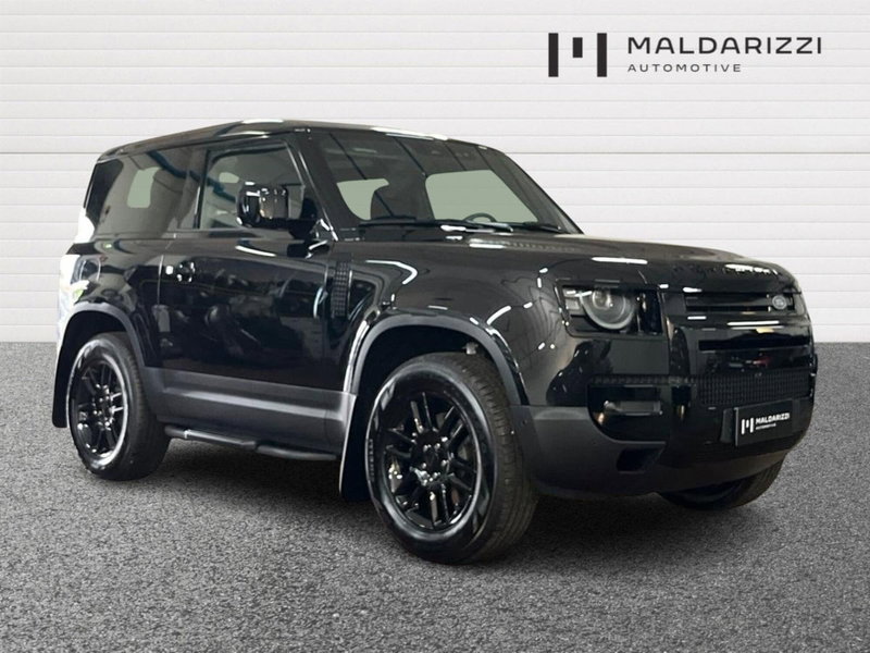Land Rover Defender 90 3.0d i6 mhev SE awd 200cv auto 6p.ti nuova a Bari
