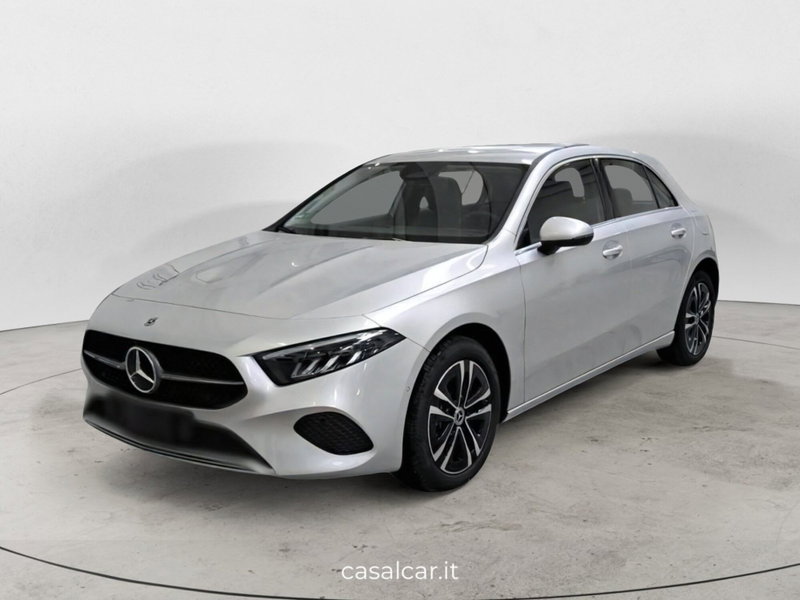 Mercedes-Benz Classe A 250 e Automatic Plug-in hybrid Premium nuova a Salerno