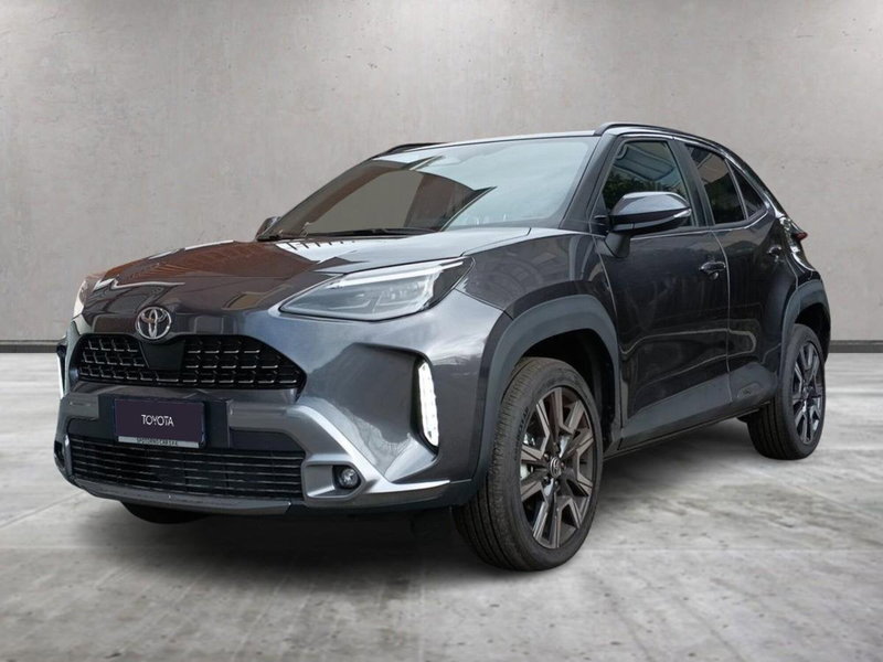 Toyota Yaris Cross Lounge fwd 130cv e-cvt del 2026 usata a Sesto San Giovanni