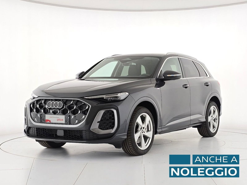 Audi Q5 2.0 tdi mhev+ Launch edition S line quattro 204cv s-tronic nuova a Alessandria