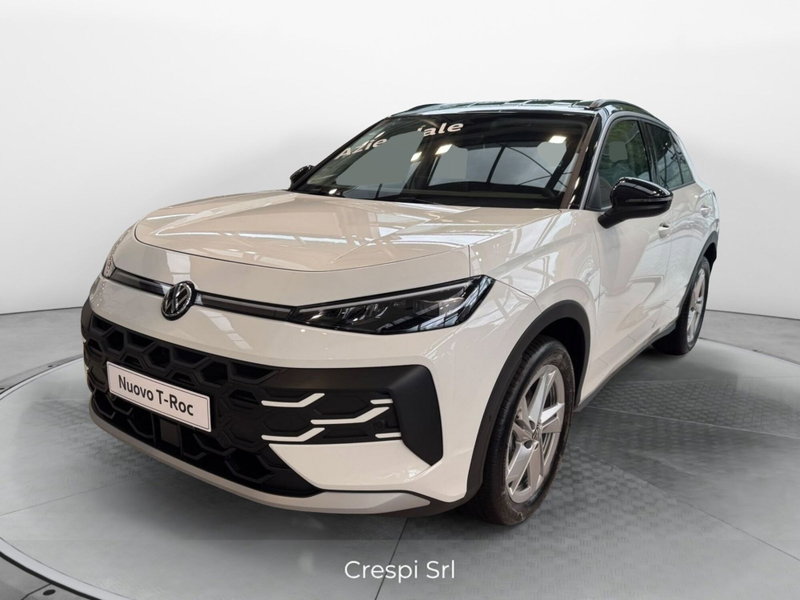 Volkswagen T-Roc 1.5 etsi Life 150cv dsg nuova a Carnago