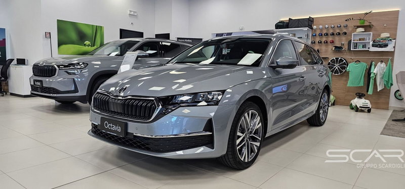 Skoda Octavia Station Wagon 1.5 TSI ACT DSG Wagon Style nuova a Livorno
