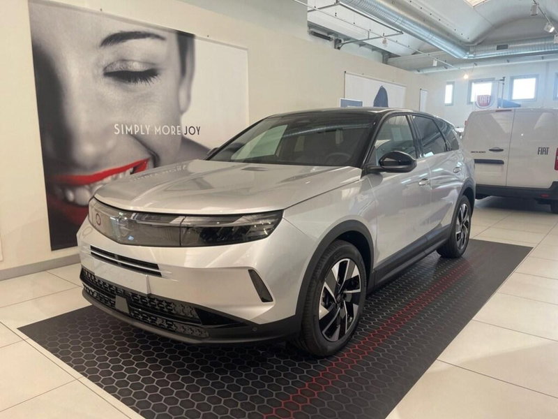Opel Grandland 1.2 hybrid GS s&s 136cv dct6 nuova a Montagna in Valtellina