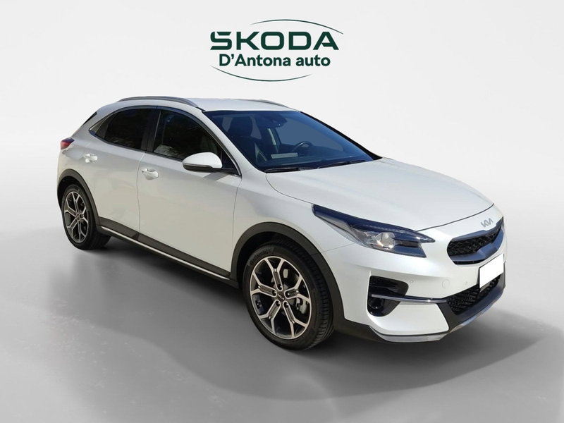 Kia XCeed 1.6 gdi phev Evolution 141cv dct del 2022 usata a Taranto